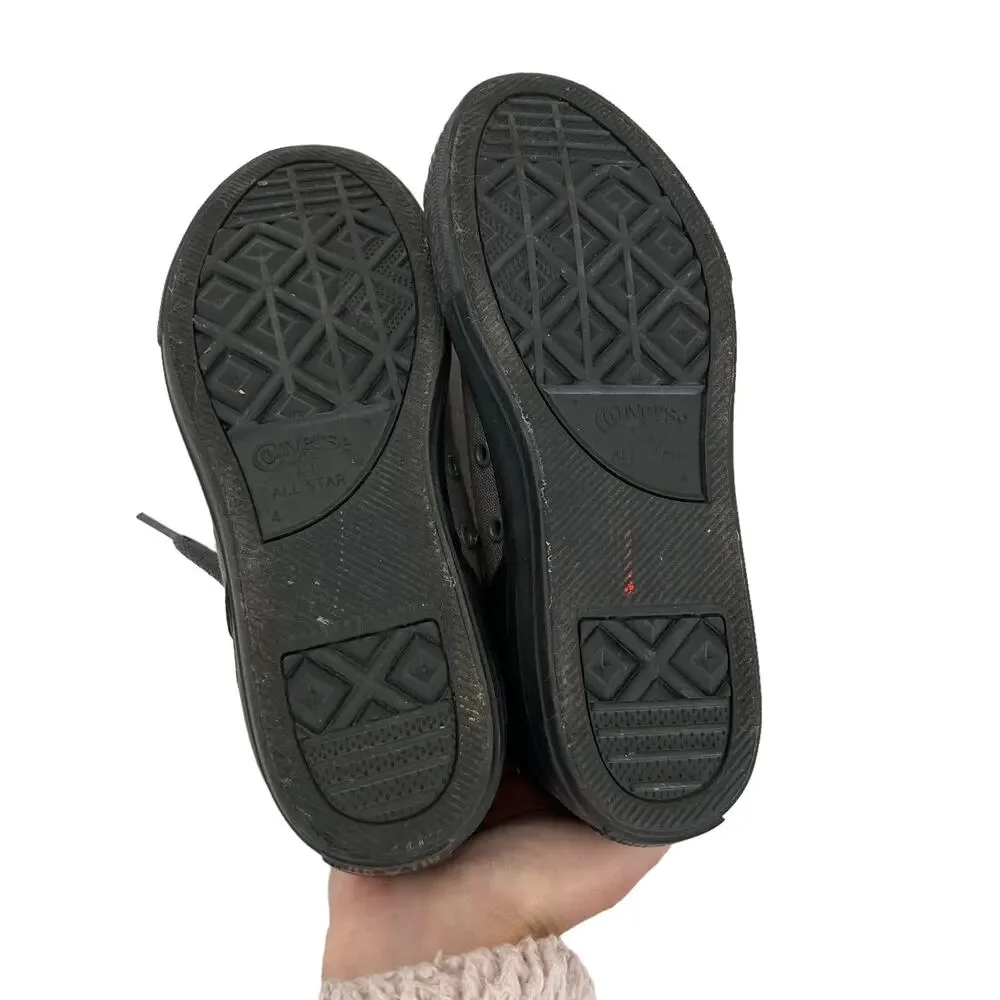Converse Gray Black Slip On Low Top Sneakers Sz 4 Youth